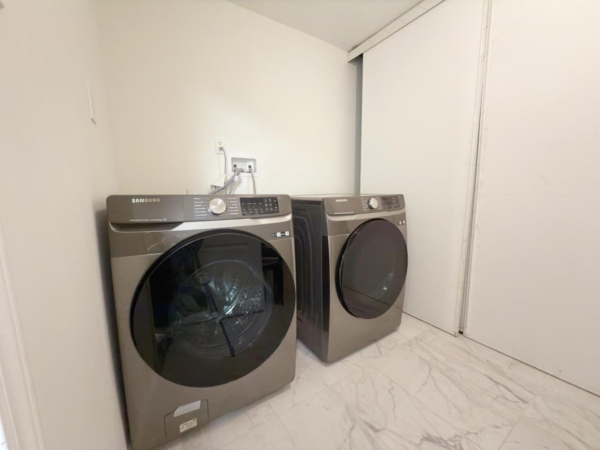 Cozy Room With Private Bath Near Don Mills Subway Toronto Exterior foto